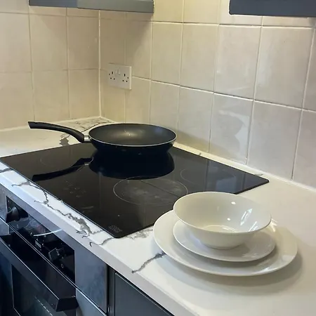 Baker Central Apartments London Room photo